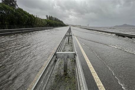 Carretera inundada